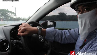 Test Drive Mazda2 SkyActiv Transmisi Manual di Sirkuit Sentul Test Drive Mazda2 SkyActiv Transmisi Manual di Sirkuit Sentul