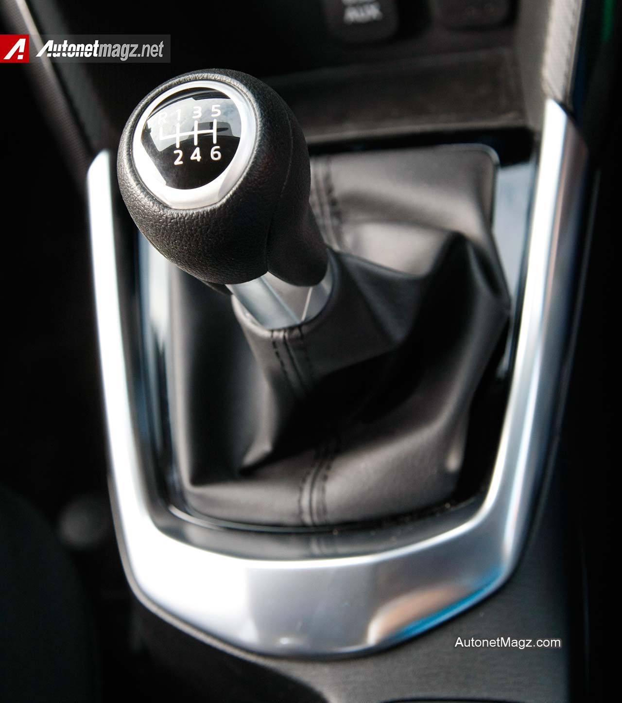 Mazda, Transmisi-Manual-Mazda2-SkyActiv: Test Drive Mazda2 SkyActiv Transmisi Manual di Sirkuit Sentul