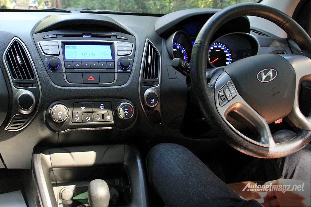 Hyundai, Audio tape Hyundai Tucson 2015 baru: Test Drive Hyundai Tucson Facelift XG 2014 by AutonetMagz with Video