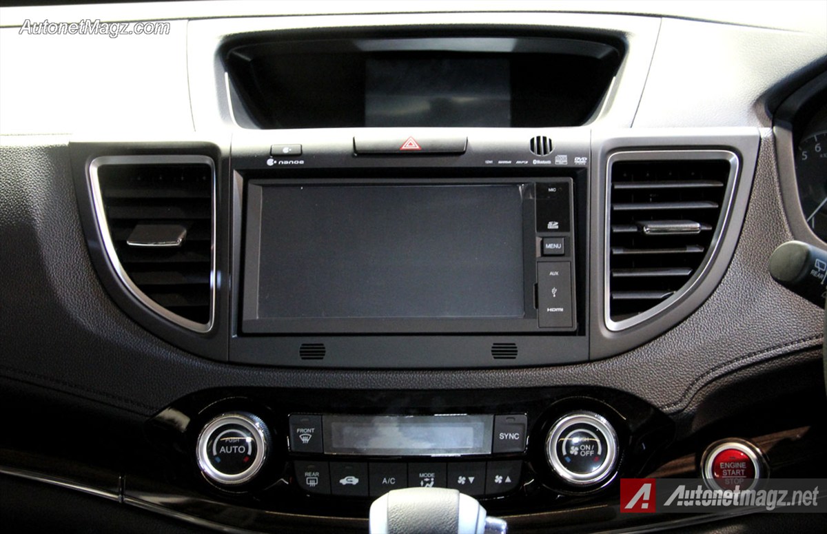 Honda, Head-Unit-Honda-CRV-Facelift: First Impression Review Honda CRV Facelift 2015 Indonesia
