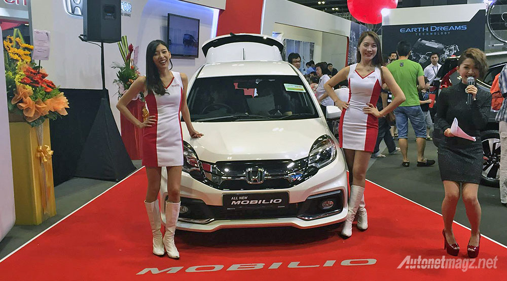 Berita, Honda Mobilio from Kah Motor at Singapore Motor Show 2015: Honda Mobilio Mendarat di Singapura Hanya Dalam Varian RS