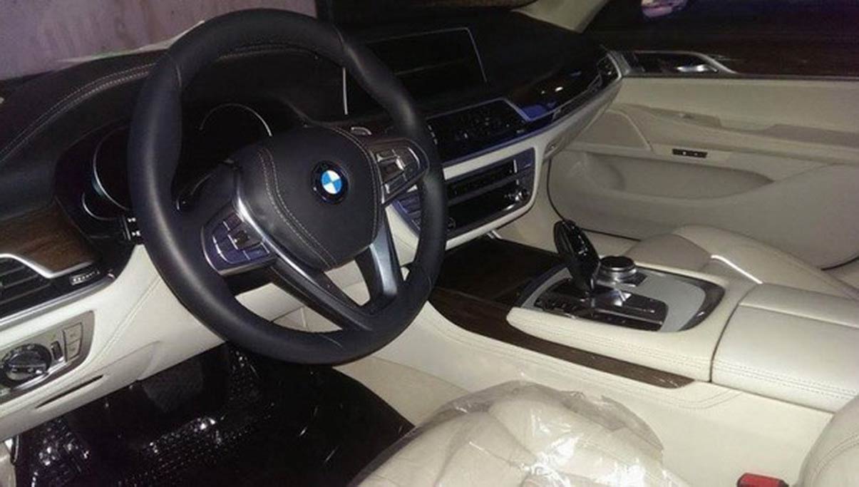 Berita, Interior-BMW-Seri-7: BMW Seri 7 2016 Tertangkap Kamera Tanpa Penyamaran