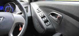 Speedometer dengan MID untuk melihat konsumsi BBM bensin Hyundai Tucson