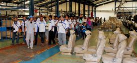 Kunjungan ke pabrik Hyundai Indonesia dalam acara Hyundai Community Gathering 2015