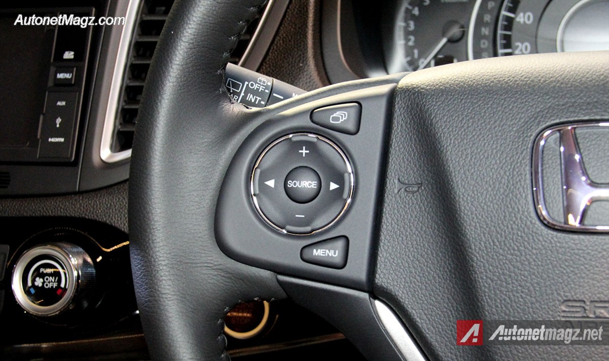 Honda, Setir-Audio-Honda-CRV: First Impression Review Honda CRV Facelift 2015 Indonesia