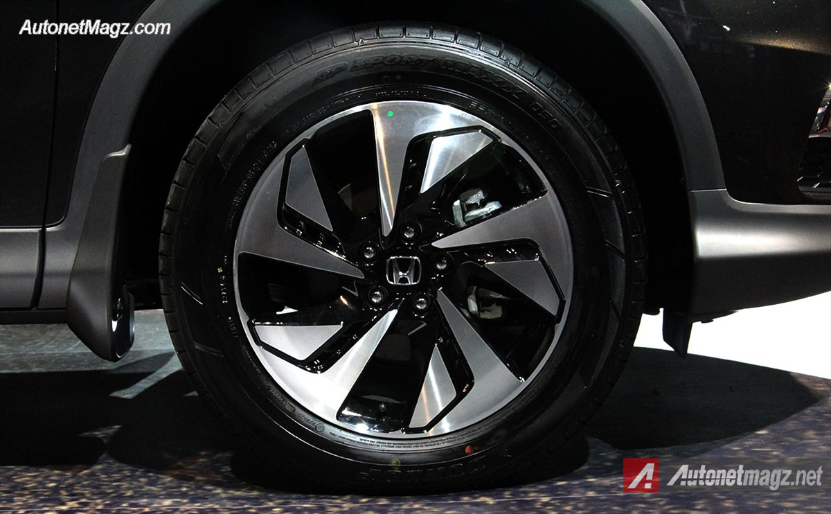 Honda, Velg-Honda-CRV-Prestige: First Impression Review Honda CRV Facelift 2015 Indonesia
