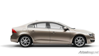 Volvo Siap Ekspor Mobil dari Pabriknya di China Volvo Siap Ekspor Mobil dari Pabriknya di China