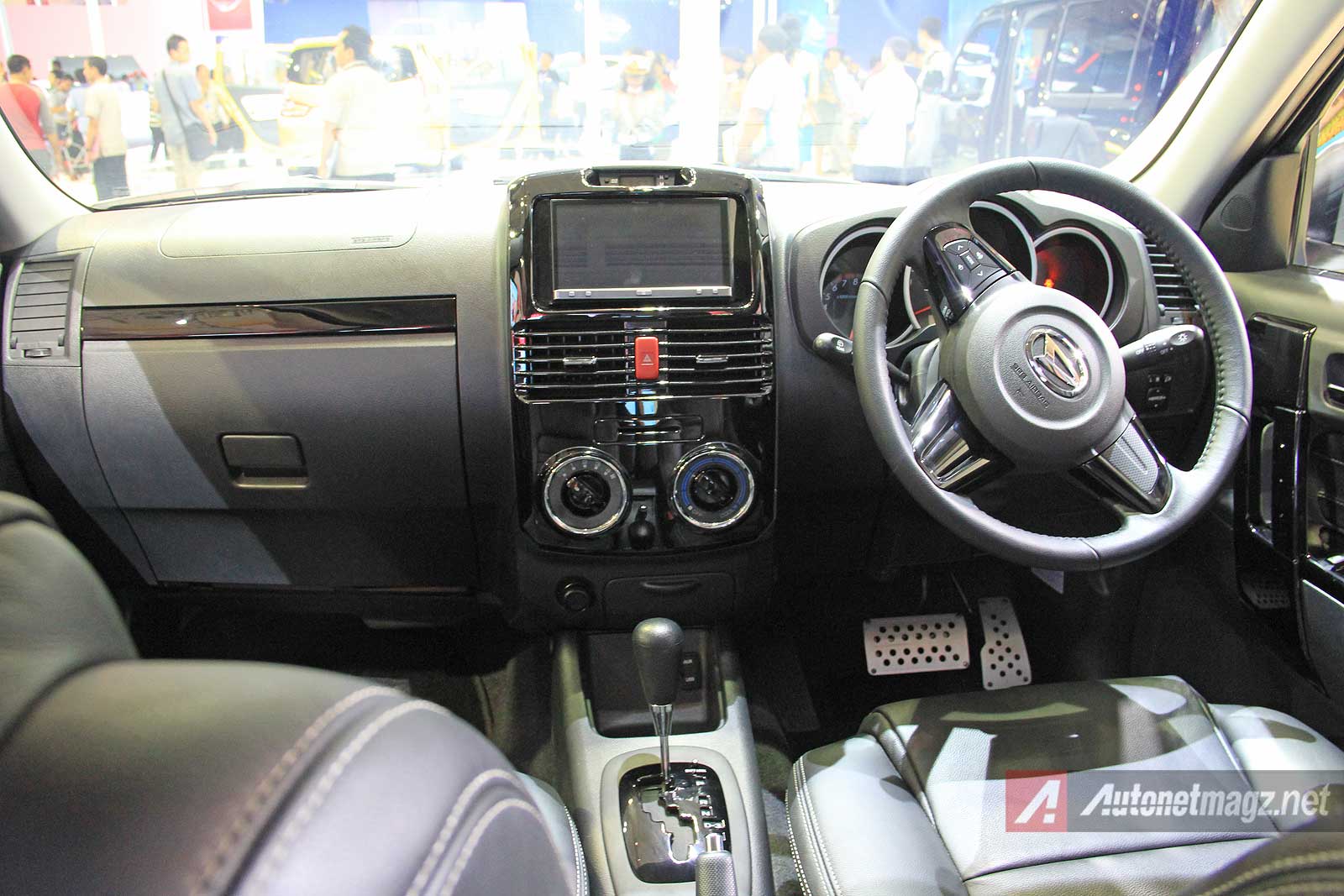 Bocoran Foto Interior Daihatsu Terios Facelift 2015