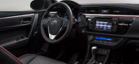 Wireless-Charging-Toyota-Camry-SE