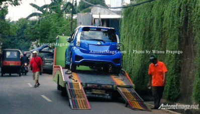 Ini Dia Tampak Belakang Daihatsu Sirion Facelift 2015! Ini Dia Tampak Belakang Daihatsu Sirion Facelift 2015!