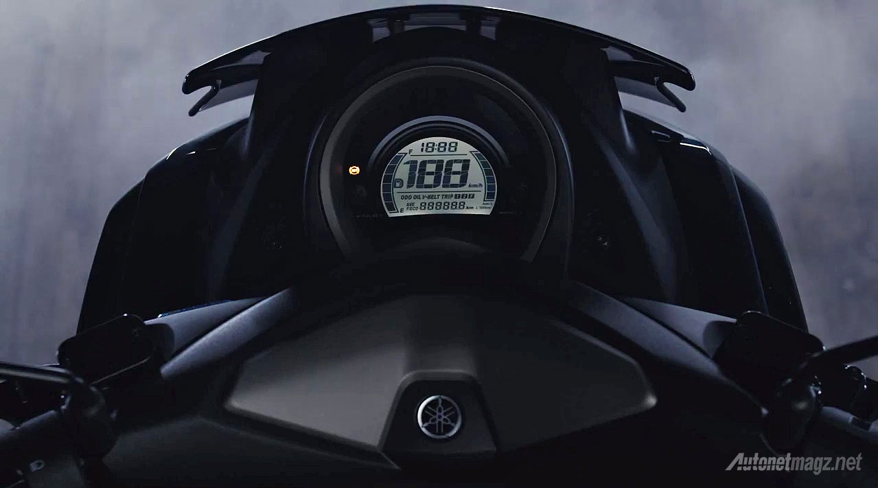 Yamaha NMax digital speedometer