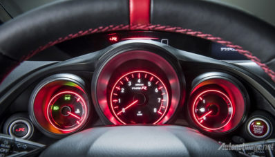 Honda Civic Type R Turbo 2015 Bisa Ngebut Hingga 270 Km/jam! Honda Civic Type R Turbo 2015 Bisa Ngebut Hingga 270 Km/jam!