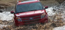 Banjir Jakarta bengkel resmi Ford Indonesia siap siaga