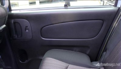 First Impression Review Nissan Serena Facelift 2015 oleh AutonetMagz First Impression Review Nissan Serena Facelift 2015 oleh AutonetMagz