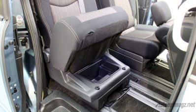 First Impression Review Nissan Serena Facelift 2015 oleh AutonetMagz First Impression Review Nissan Serena Facelift 2015 oleh AutonetMagz