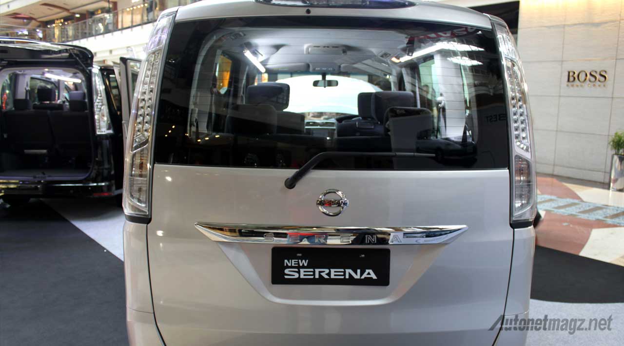Mobil Baru, 2015-Nissan-Serena-Facelift-rear: First Impression Review Nissan Serena Facelift 2015 oleh AutonetMagz