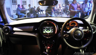 MINI Cooper 5-Door Sudah Resmi Dijual di Indonesia!