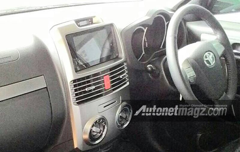 Toyota Rush  Interior  2019 F AutonetMagz Review Mobil  
