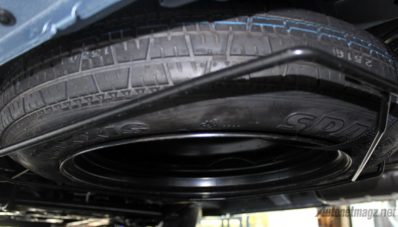 First Impression Review Nissan Serena Facelift 2015 oleh AutonetMagz First Impression Review Nissan Serena Facelift 2015 oleh AutonetMagz