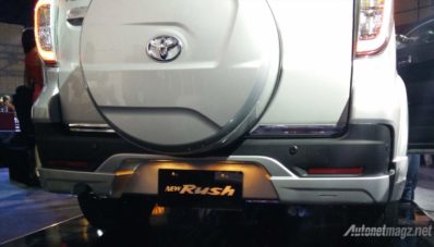 First Impression Review Toyota Rush Facelift 2015 oleh AutonetMagz First Impression Review Toyota Rush Facelift 2015 oleh AutonetMagz