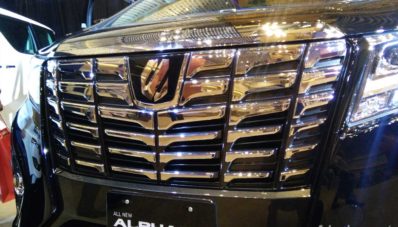 First Impression Review Toyota Alphard dan Vellfire 2015 First Impression Review Toyota Alphard dan Vellfire 2015