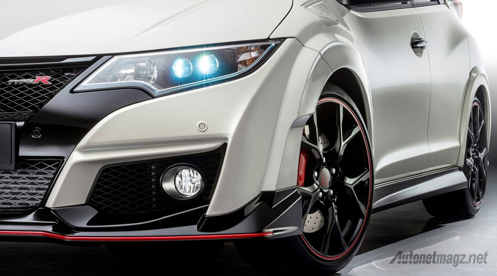 Berita, headlamp-honda-civic-type-r: Honda Civic Type R Turbo Kini Sudah Resmi Diluncurkan, Tenaganya 310 HP!