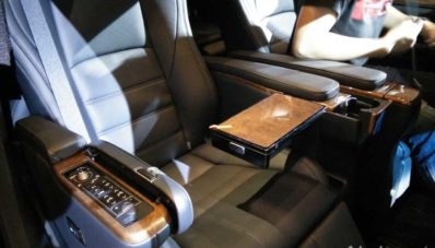 First Impression Review Toyota Alphard dan Vellfire 2015 First Impression Review Toyota Alphard dan Vellfire 2015