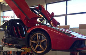 Ferrari Kampanyekan Perbaikan Coating Tangki LaFerrari, tapi Ogah Disebut Recall Ferrari Kampanyekan Perbaikan Coating Tangki LaFerrari, tapi Ogah Disebut Recall