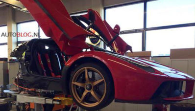 Ferrari Kampanyekan Perbaikan Coating Tangki LaFerrari, tapi Ogah Disebut Recall Ferrari Kampanyekan Perbaikan Coating Tangki LaFerrari, tapi Ogah Disebut Recall
