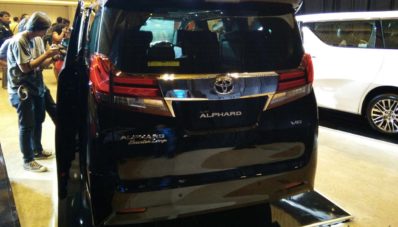 First Impression Review Toyota Alphard dan Vellfire 2015 First Impression Review Toyota Alphard dan Vellfire 2015