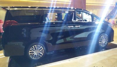 First Impression Review Toyota Alphard dan Vellfire 2015 First Impression Review Toyota Alphard dan Vellfire 2015
