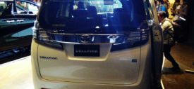 emblem-Toyota-Alphard-V6
