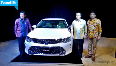 Toyota Camry Facelift Akhirnya Diluncurkan, Ini Dia Spek dan Harganya! Toyota Camry Facelift Akhirnya Diluncurkan, Ini Dia Spek dan Harganya!