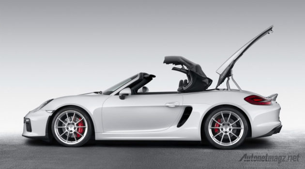 Porsche Boxster Spyder Incar Kaum Purist dengan Transmisi 