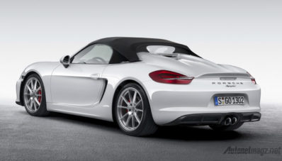 Porsche Boxster Spyder Incar Kaum Purist dengan Transmisi Manual dan Atap Lipat Manual
