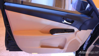 First Impression Review Toyota Camry Facelift 2015 oleh AutonetMagz First Impression Review Toyota Camry Facelift 2015 oleh AutonetMagz