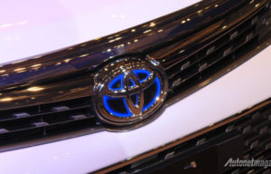 Toyota Investasikan 2 Milyar USD Untuk Mobil Listrik di Indonesia Toyota Investasikan 2 Milyar USD Untuk Mobil Listrik di Indonesia