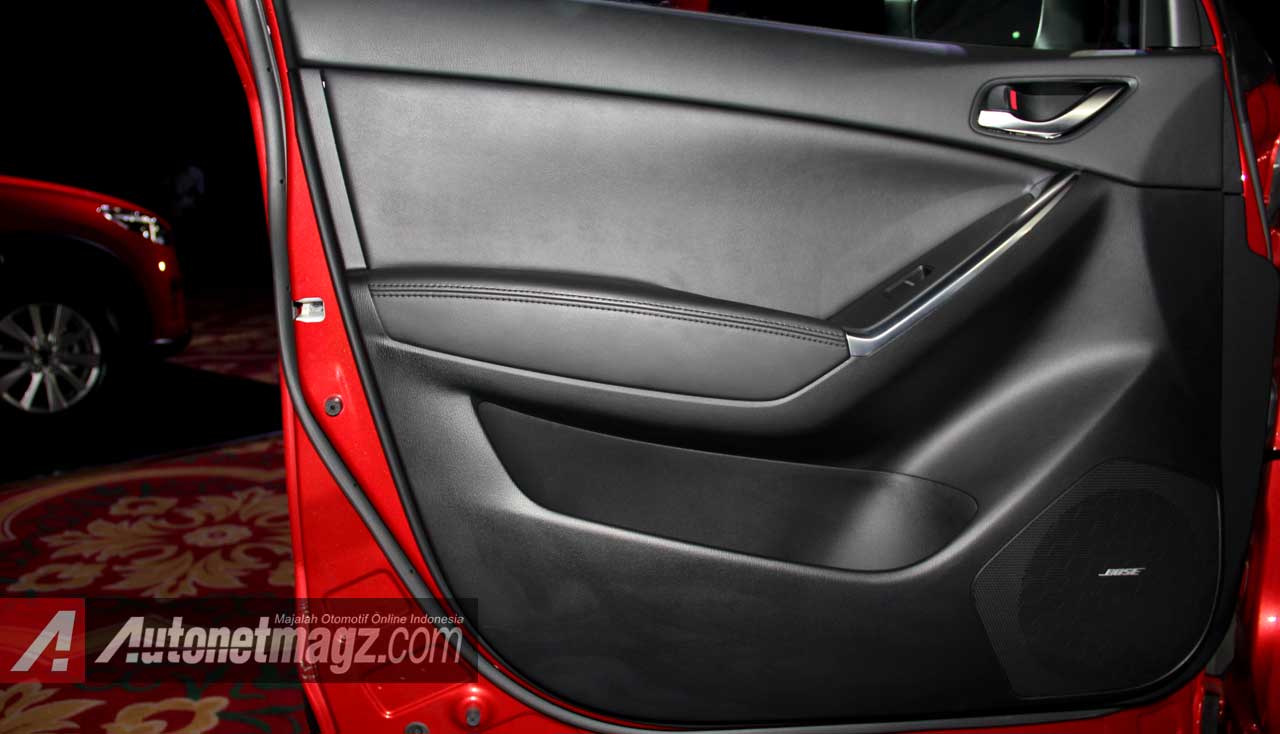 Mazda, mazda-cx-5-facelift-door-trim: First Impression Review Mazda CX-5 Facelift 2015