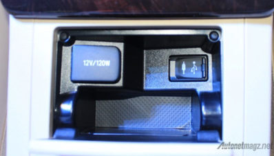 First Impression Review Toyota Camry Facelift 2015 oleh AutonetMagz First Impression Review Toyota Camry Facelift 2015 oleh AutonetMagz
