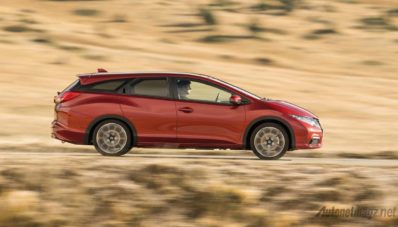 Honda Civic Tourer Dites Keliling 24 Negara di Eropa untuk Mencatat Rekor Guiness