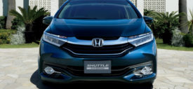 Honda-fit-shuttle-side