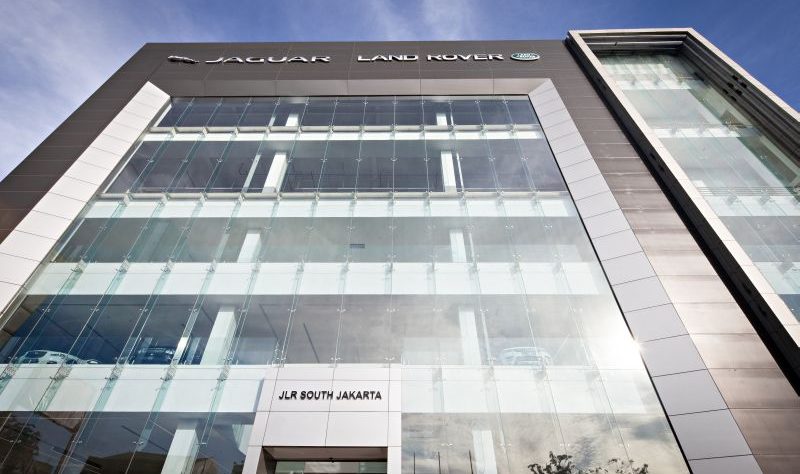 Indonesia Punya Showroom Jaguar Land Rover Terbesar di Asia Tenggara!