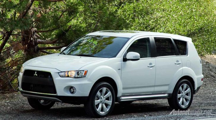 Mitsubishi outlander 2011 года