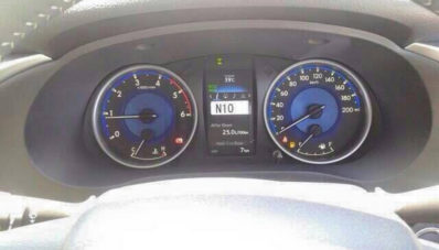 Yuk Simak Foto dan Fitur Toyota Hilux 2015 Baru, Komplit Lho! Yuk Simak Foto dan Fitur Toyota Hilux 2015 Baru, Komplit Lho!