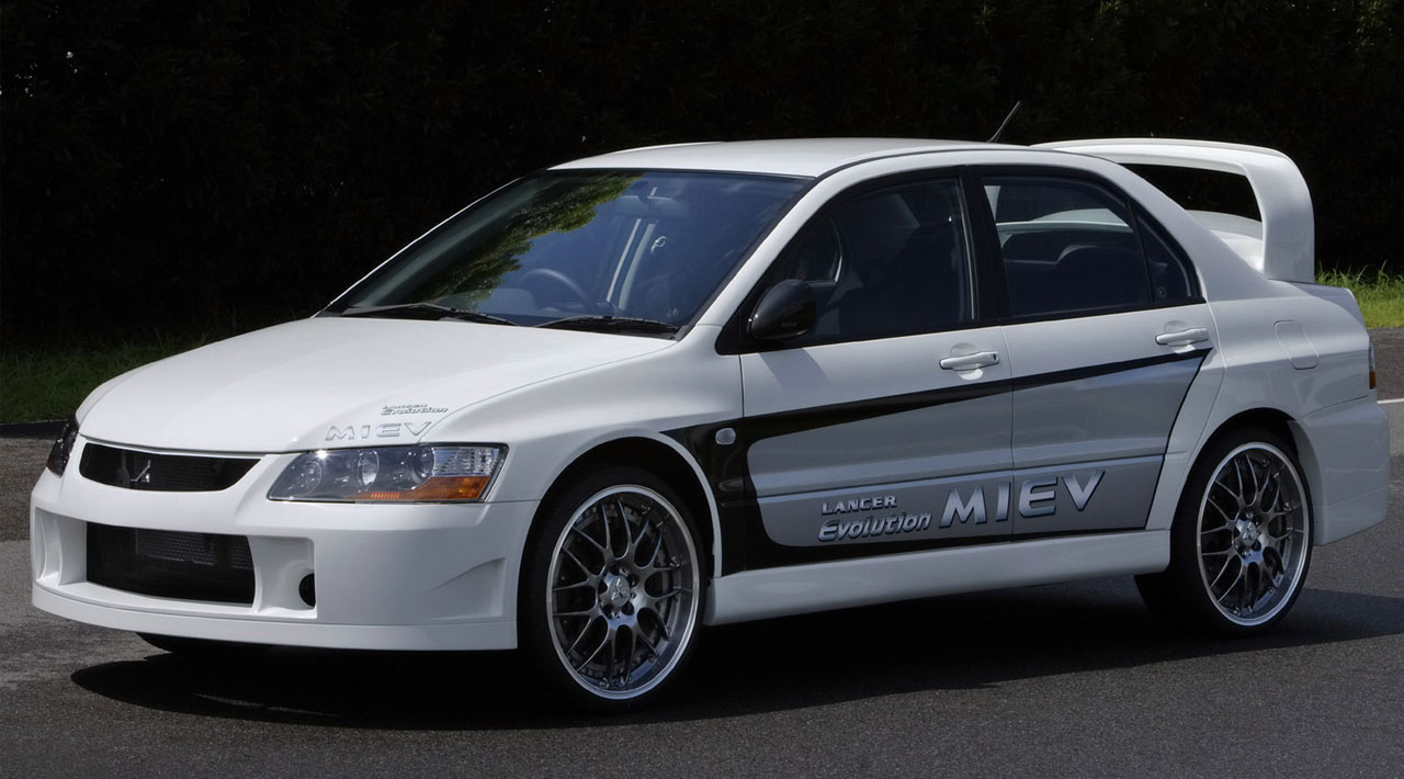 Berita, lancer-evo-miev-depan: Mitsubishi Evo SUV Akan Dibuat Berdasarkan Outlander Sport Baru dan Pakai Motor Listrik!