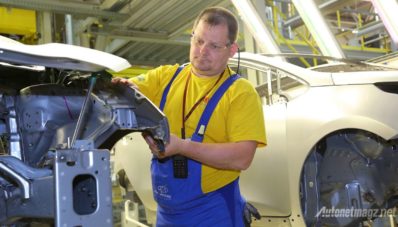 KIA Rayakan Produksi Cee’d yang Mencapai Angka 1 Juta Unit