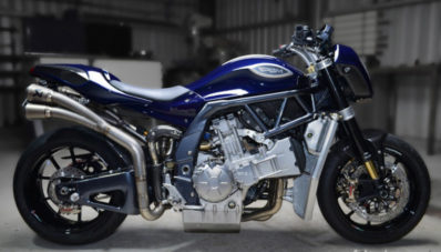 Ngeri, Superbike Australia Ini Bertenaga 334 HP Bermodalkan V8 Hasil Dua Mesin Yamaha R1