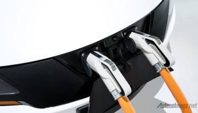 Mari Kita Simak EVA, Taksi Listrik untuk Mobilitas Masyarakat Singapura Mari Kita Simak EVA, Taksi Listrik untuk Mobilitas Masyarakat Singapura