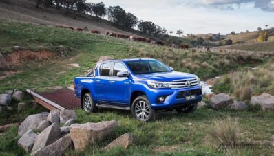 Akhirnya Toyota Hilux 2015 Baru Resmi Diluncurkan Akhirnya Toyota Hilux 2015 Baru Resmi Diluncurkan