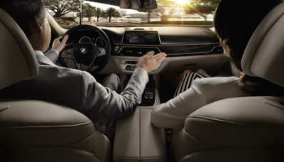 Inilah Sosok BMW Seri 7 G11 Terbaru Dengan Fitur Masa Depan (Dengan Video)